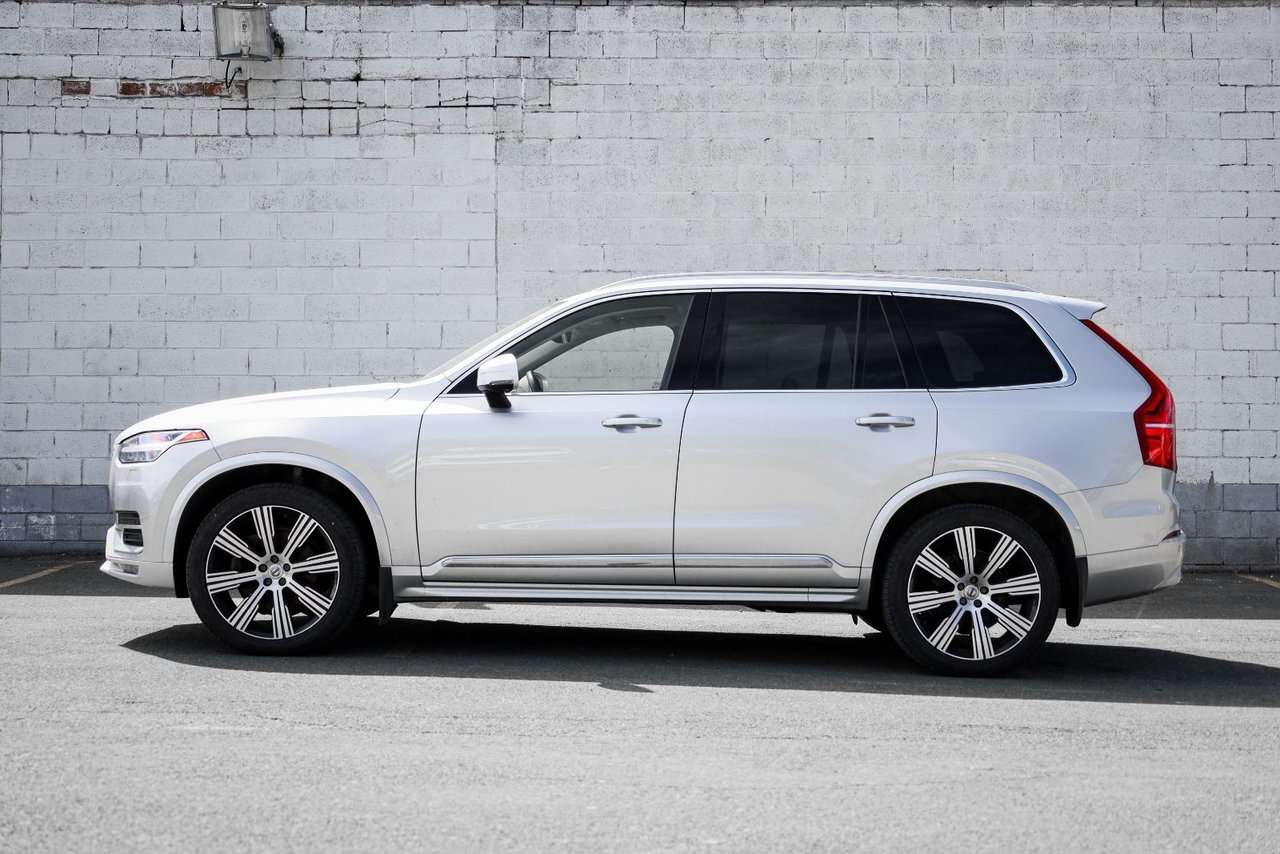 2022 Volvo XC90 Inscription