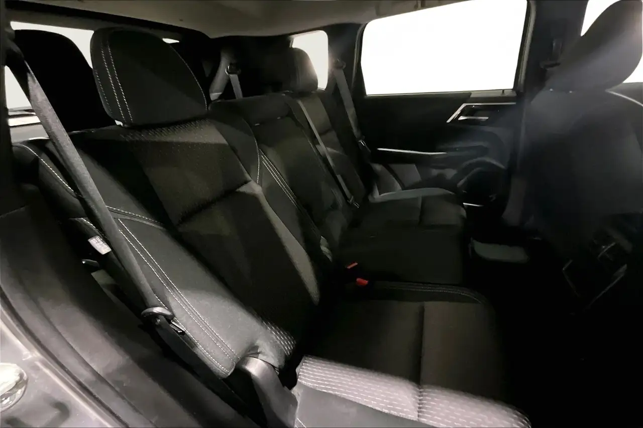 Mitsubishi Outlander снимка Mitsubishi Outlander