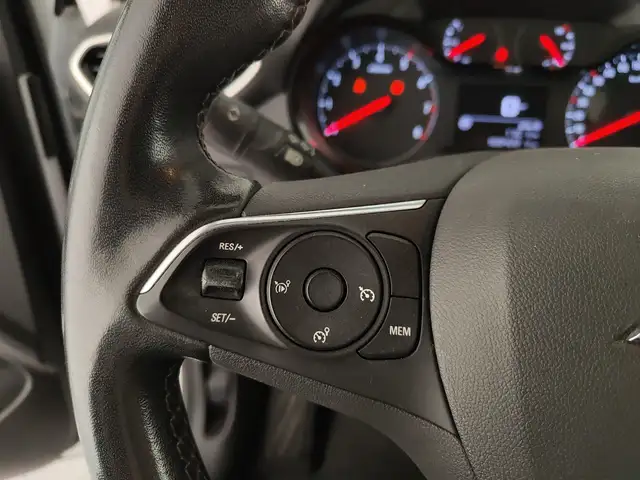 Opel Crossland X view 15