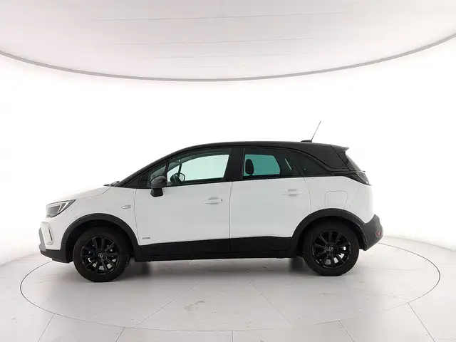 Opel Crossland X view 2