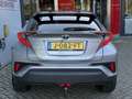 Toyota C-HR 1.8 Hybrid Premium NL-AUTO LM TREKHAAK PRK SNSR CA Grau - thumbnail 3