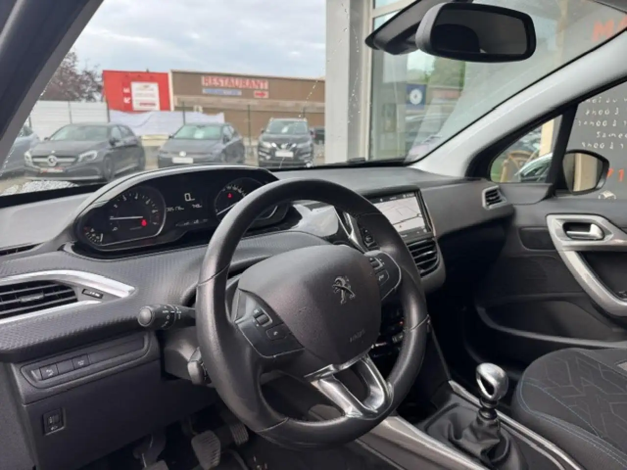 Peugeot 2008 2008 — photo 8