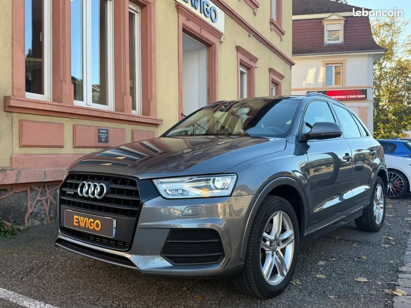 Audi Q3 2.0 tfsi 180 business bva garantie 6 mois Grau - 2