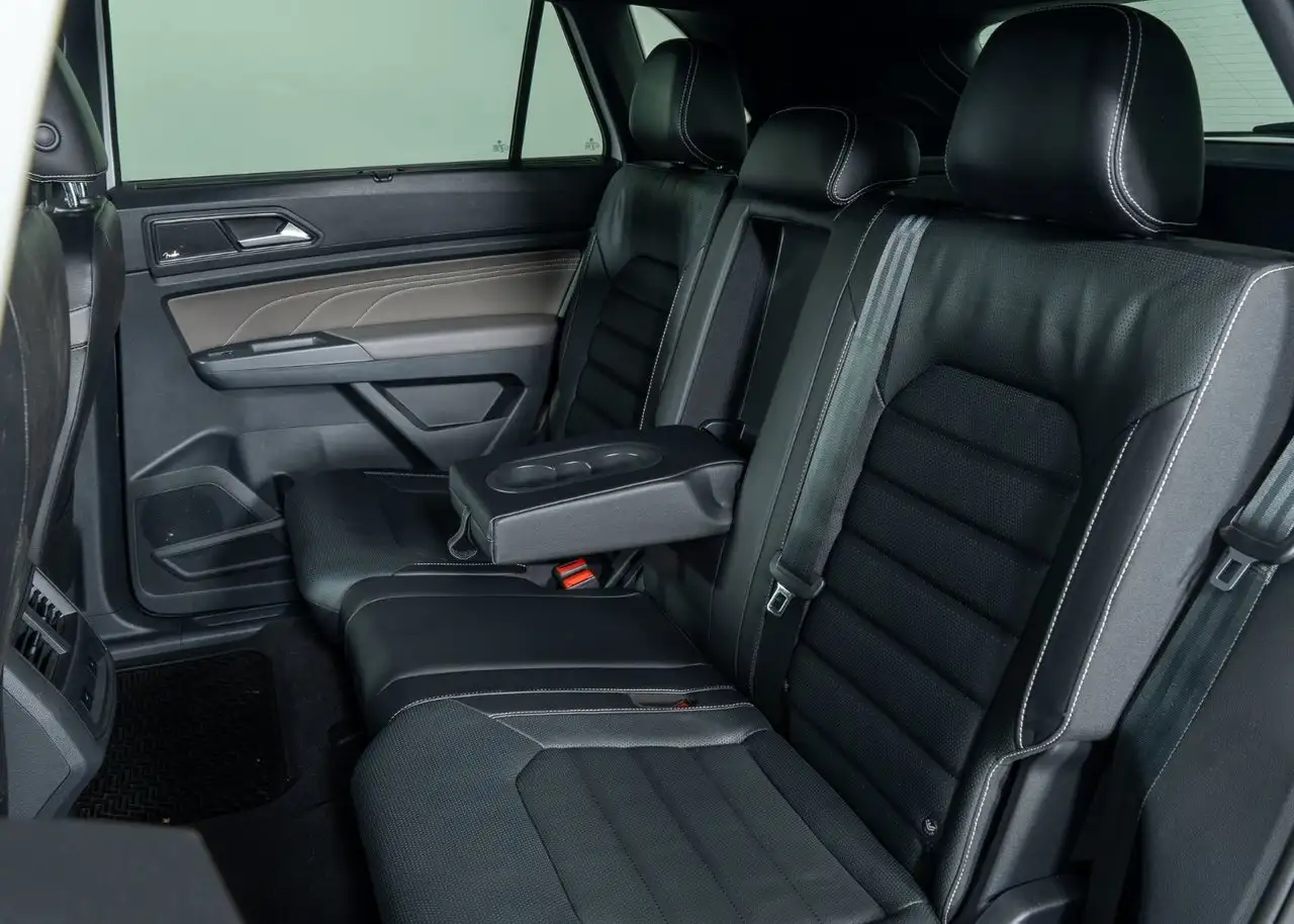 Volkswagen Atlas снимка Volkswagen Atlas
