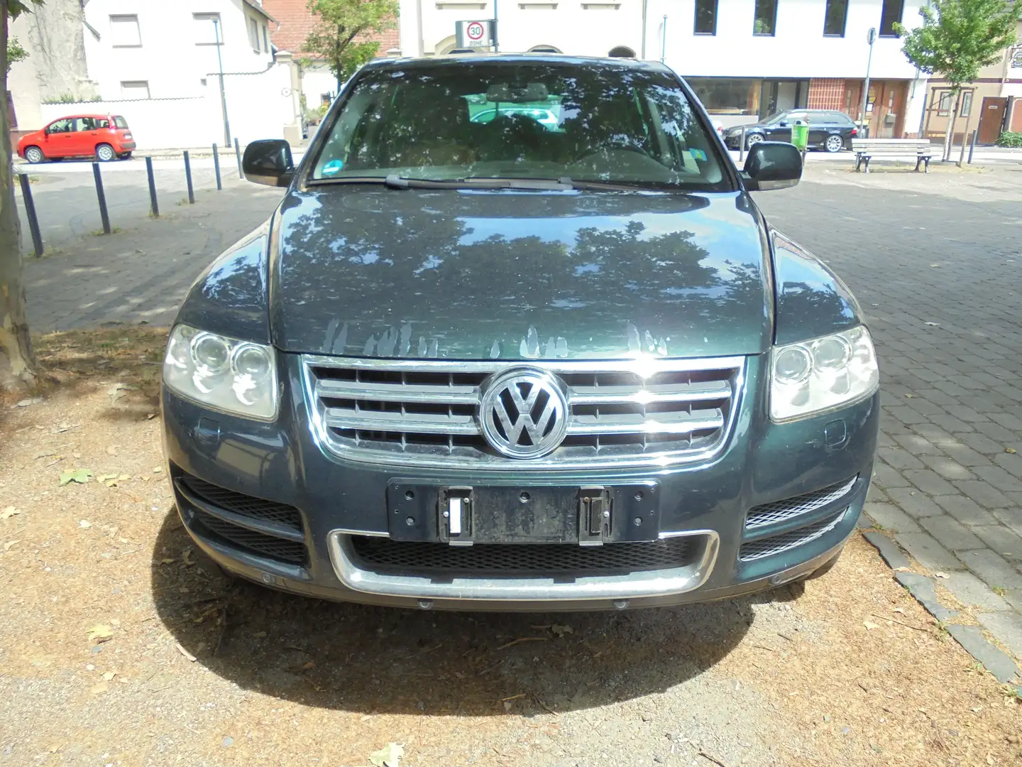 Volkswagen Touareg 4.2 V8 Automatik Individual Vert - 2