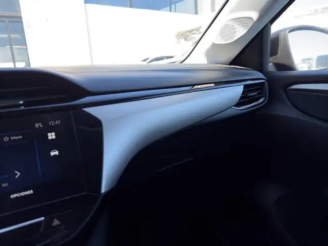 Opel Corsa view 23