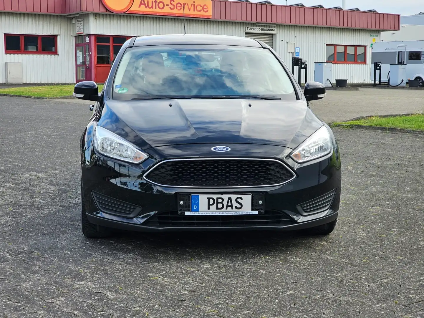 Ford Focus Basis Noir - 2