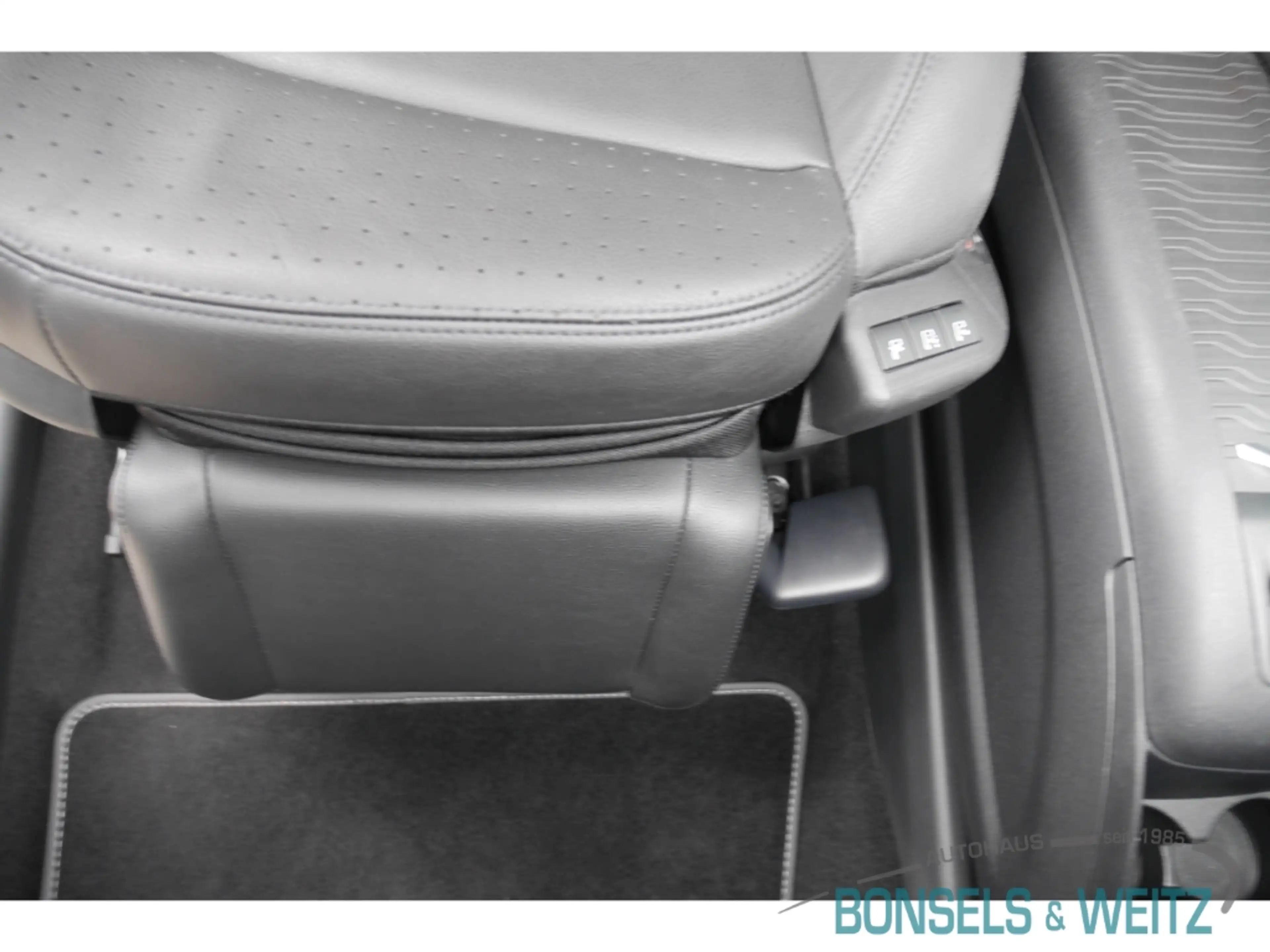 Citroen Grand C4 SpaceTourer Shine Pack HDI 130 Panorama 7 Sitzer Leder 360 Kam — photo 6