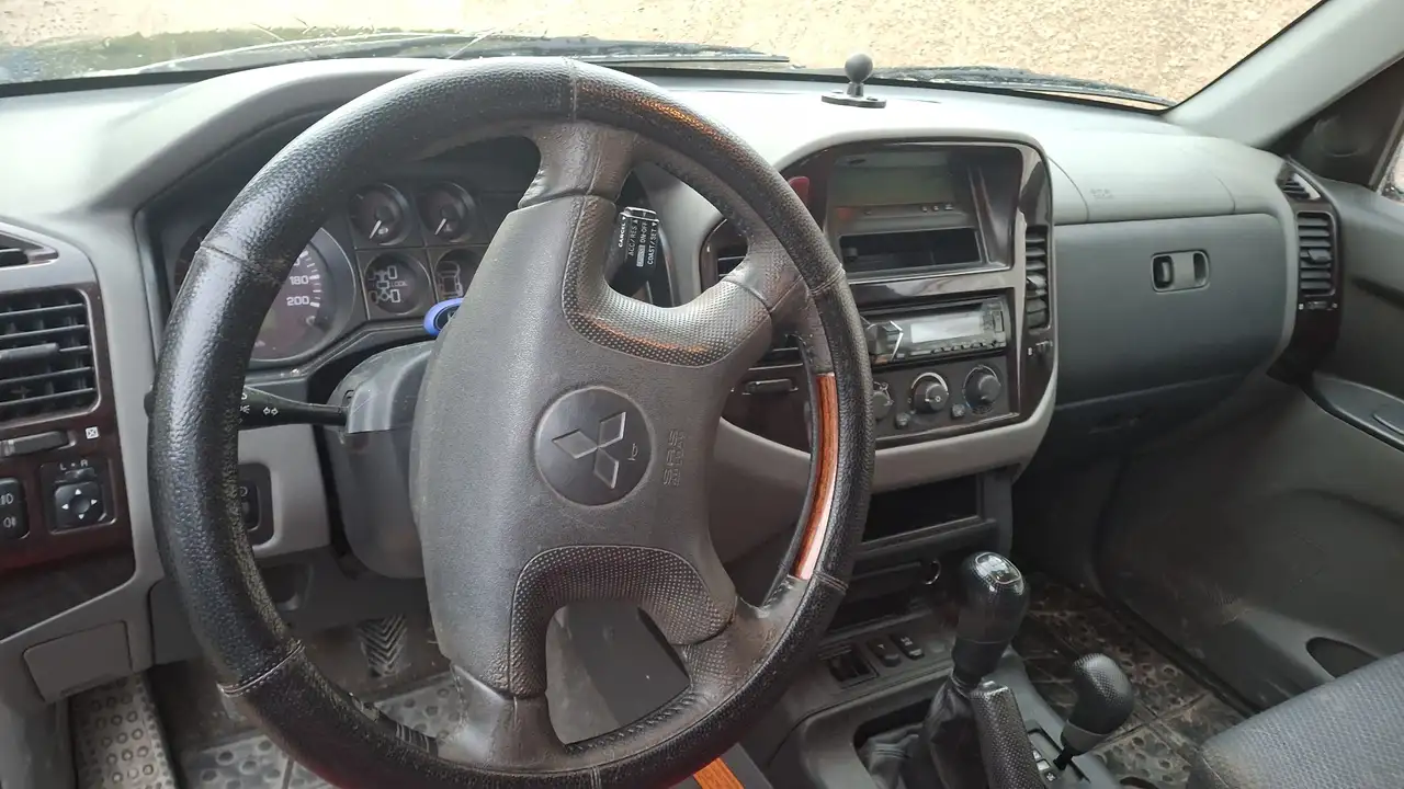 Mitsubishi Pajero 3p 3.2 tdi 16v di-d GLS-2, foto 5