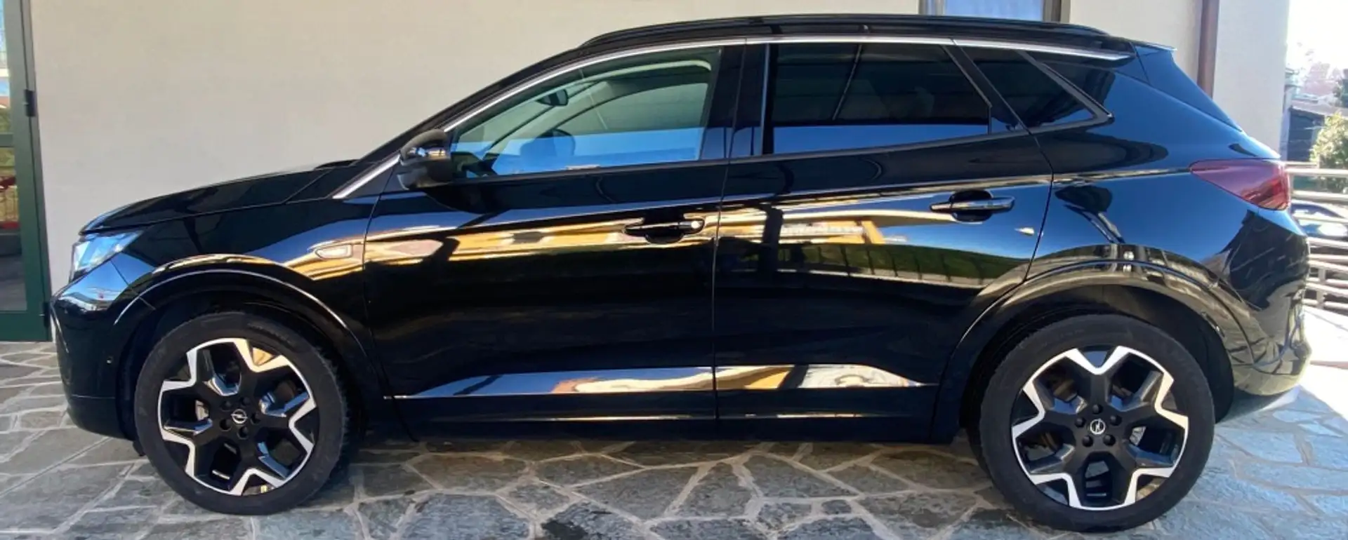 Opel Grandland 1.5 ecotec Ultimate s&s 130cv at8 Noir - 2