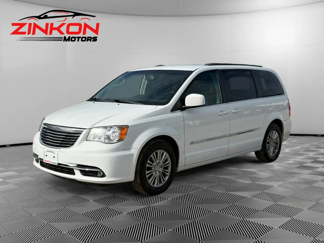 2016 Chrysler Town & Country