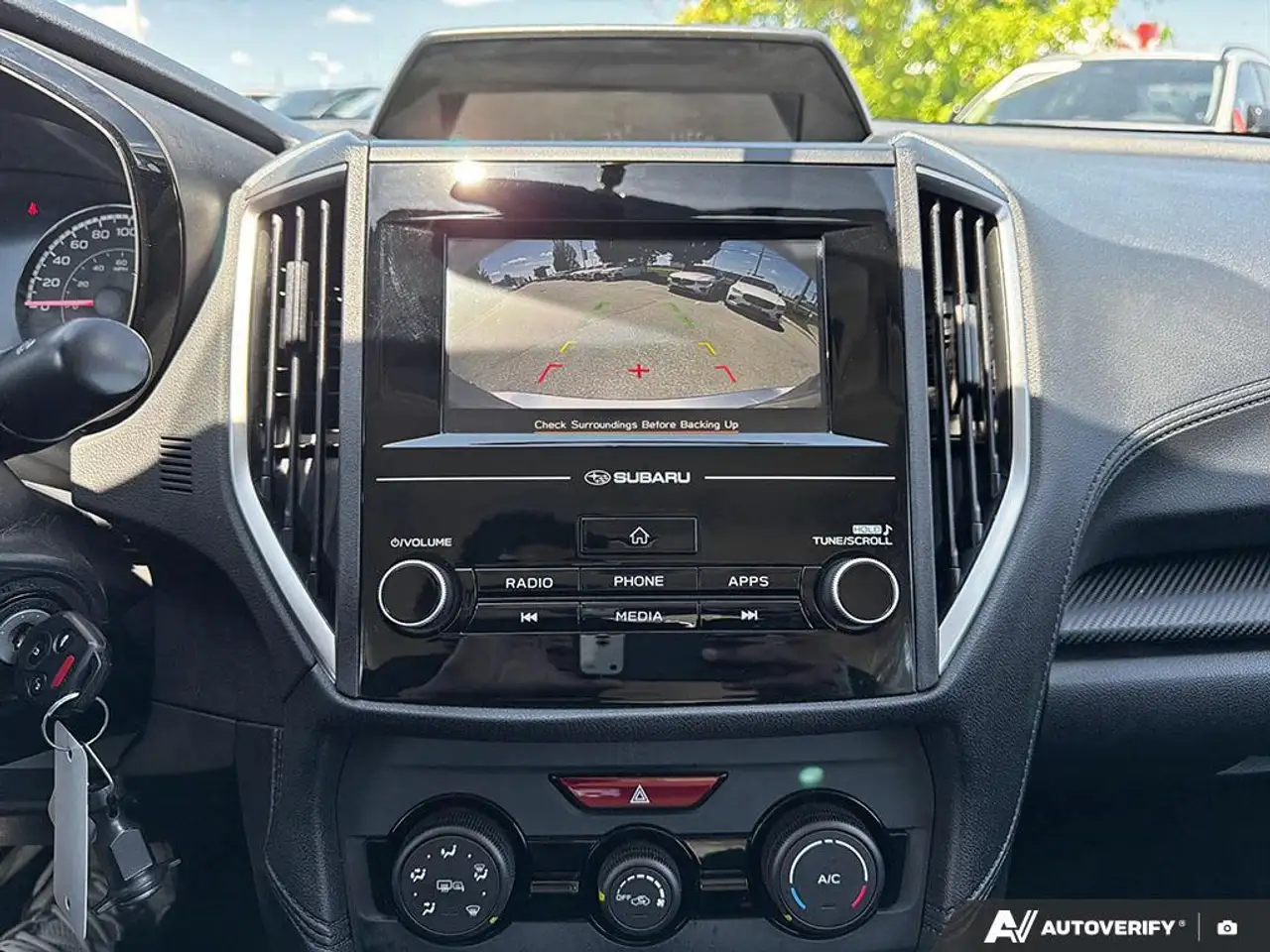 Subaru Impreza photo Subaru Impreza