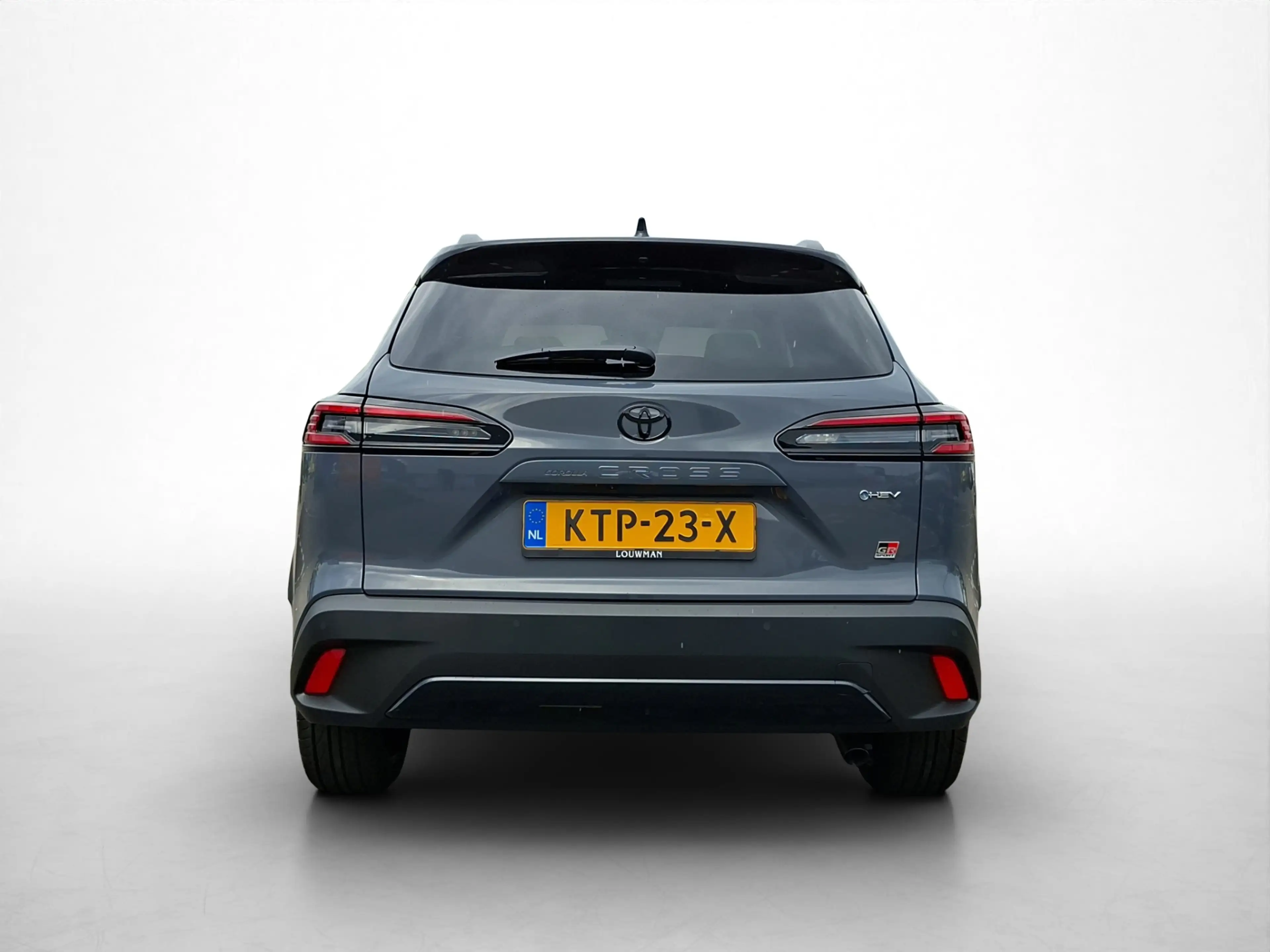 Toyota Corolla Cross Hybrid 180 GR Sport — photo 6