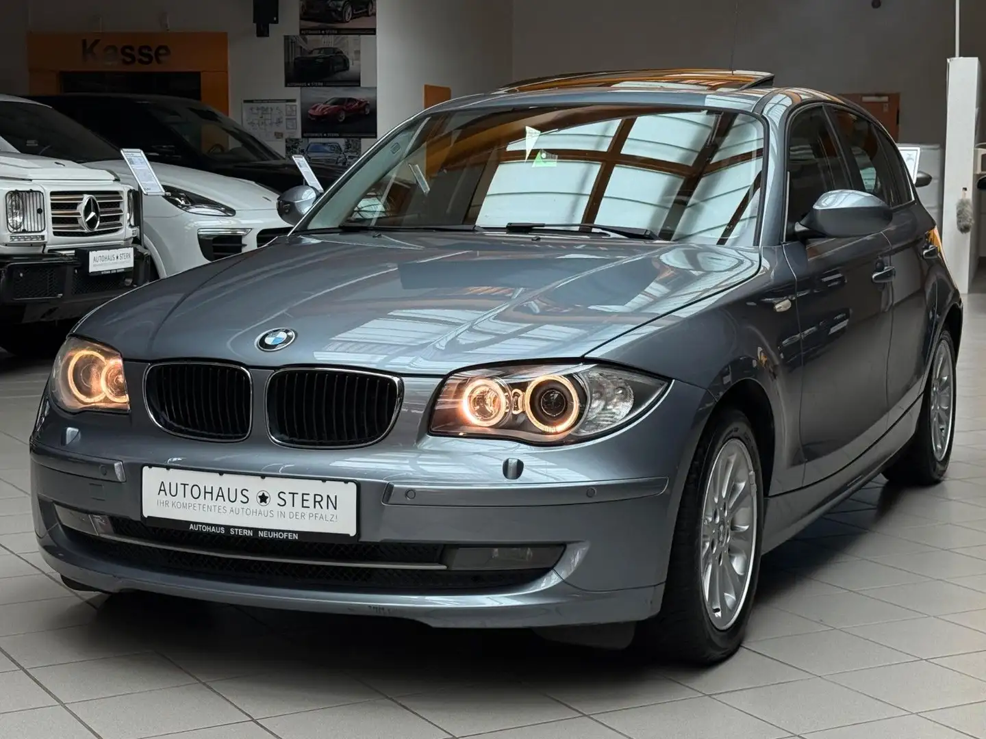 BMW 118 d|Xenon|Schiebedach|PDC|Klima|Navi|1.Hand Blau - 1