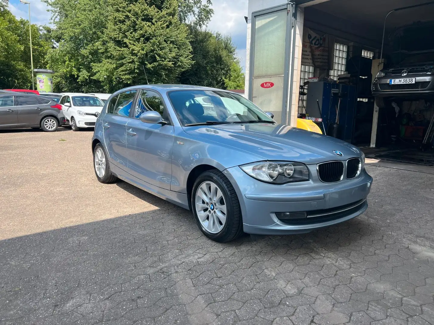 BMW 116 i Klima-E Fenster-ABS-ASR-4.Türig-1.Hand Blauw - 1
