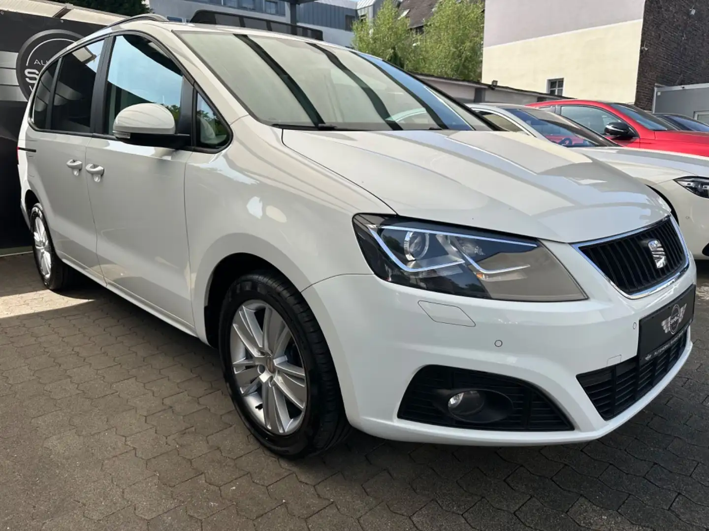 SEAT Alhambra Style *1.HAND*PANO*NAVI*EL.ST*KAMERA Weiß - 1