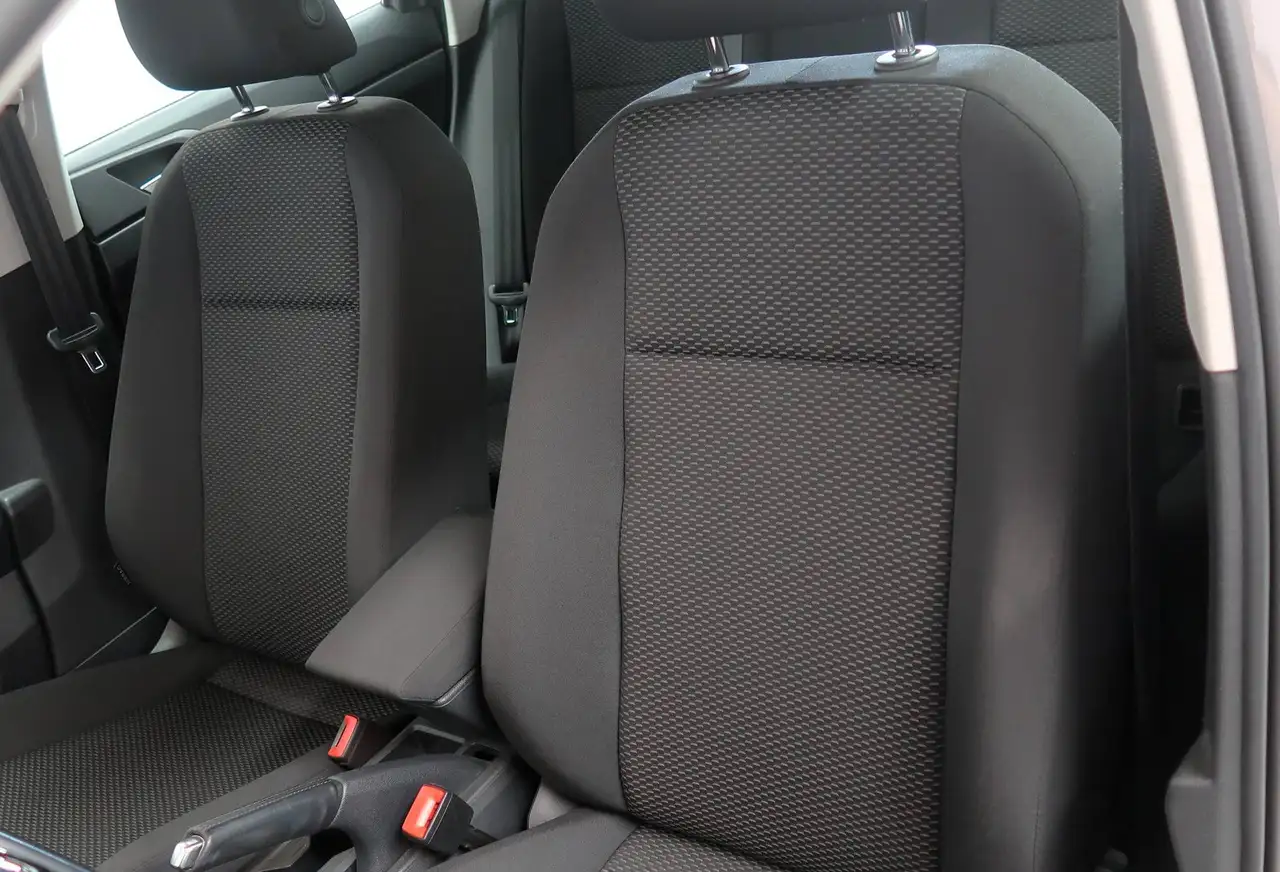 Volkswagen Polo 1.0i Trendline, миниатюра 21