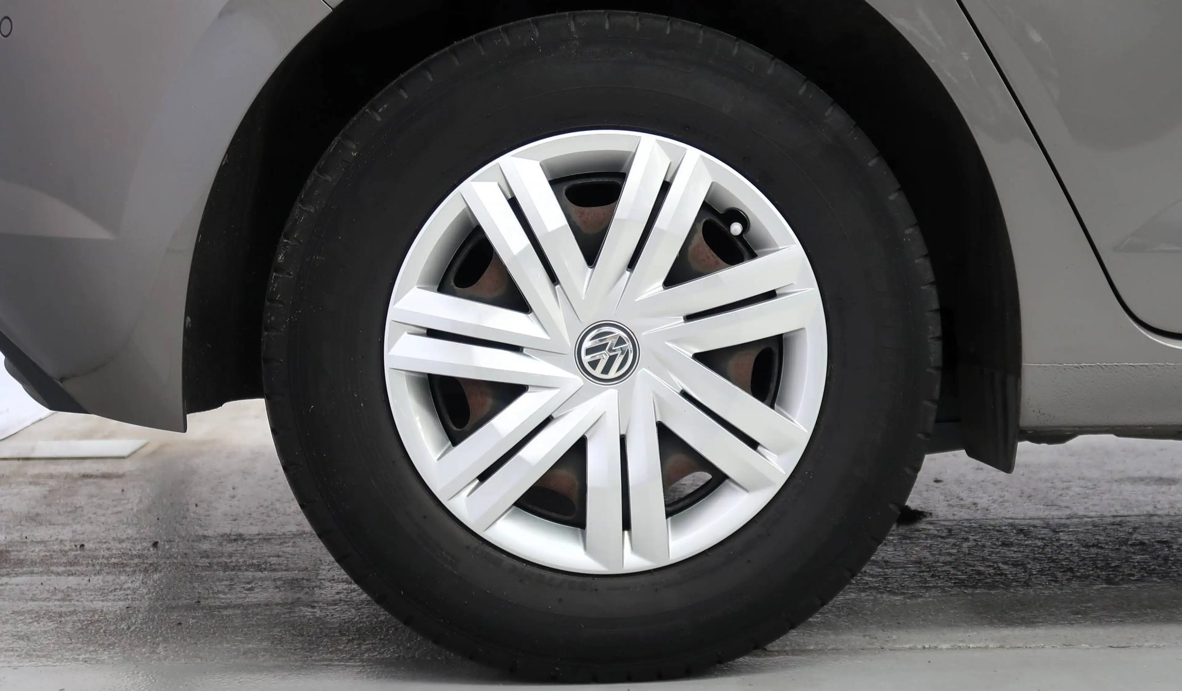 Volkswagen Polo Polo 1.0i Trendline — photo 6