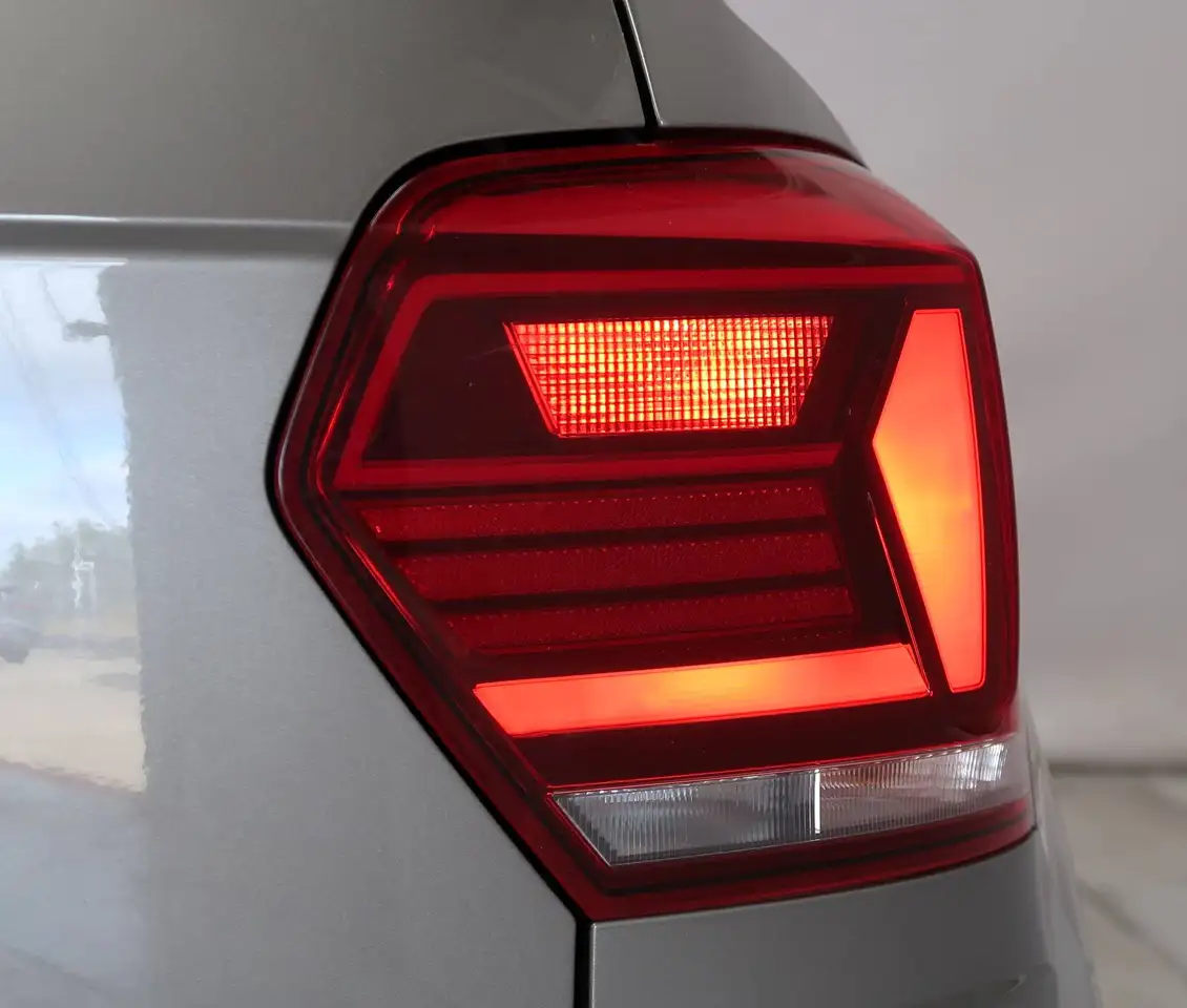 Volkswagen Polo 1.0i Trendline, миниатюра 29