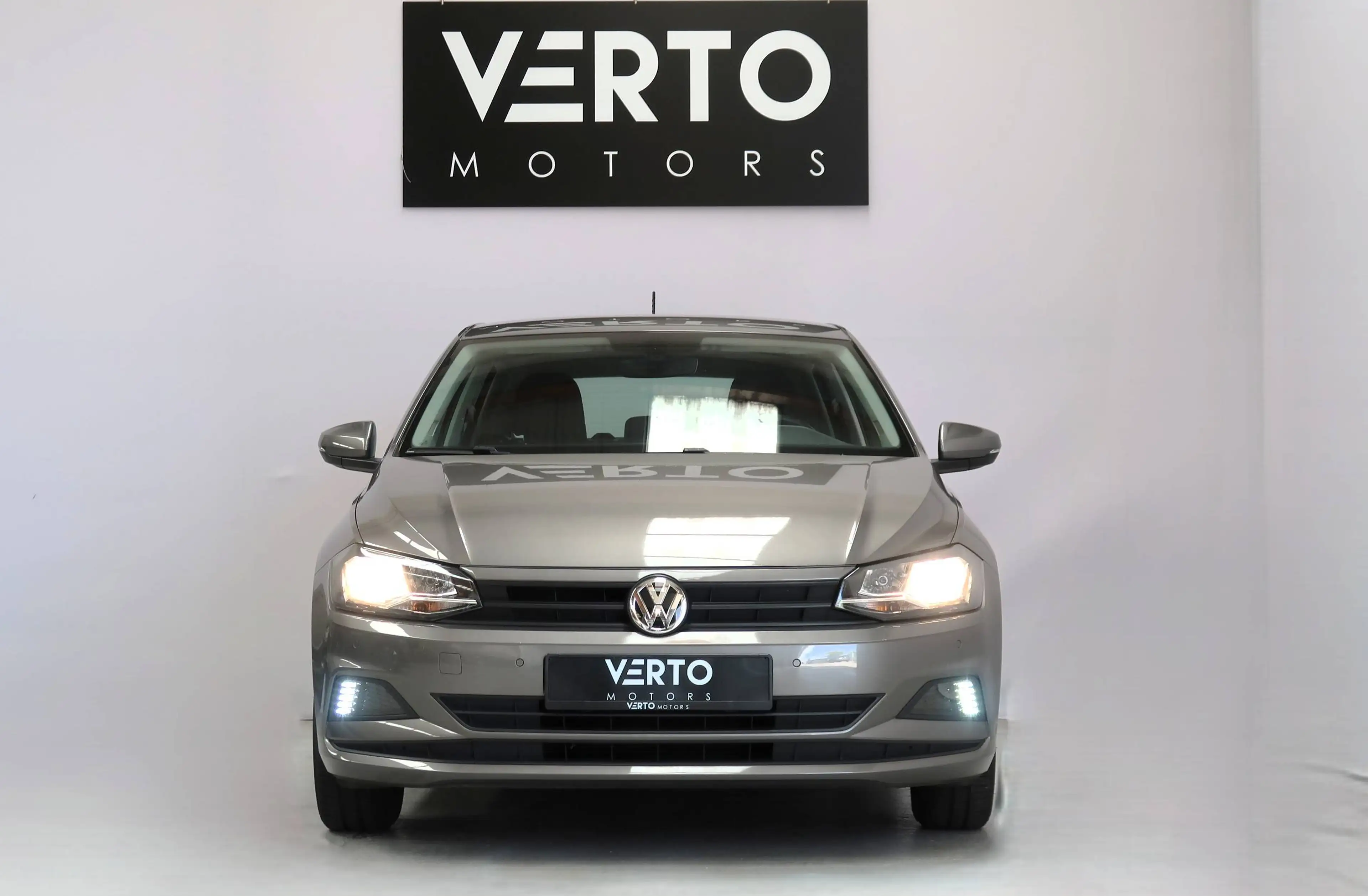 Volkswagen Polo Polo 1.0i Trendline — photo 8