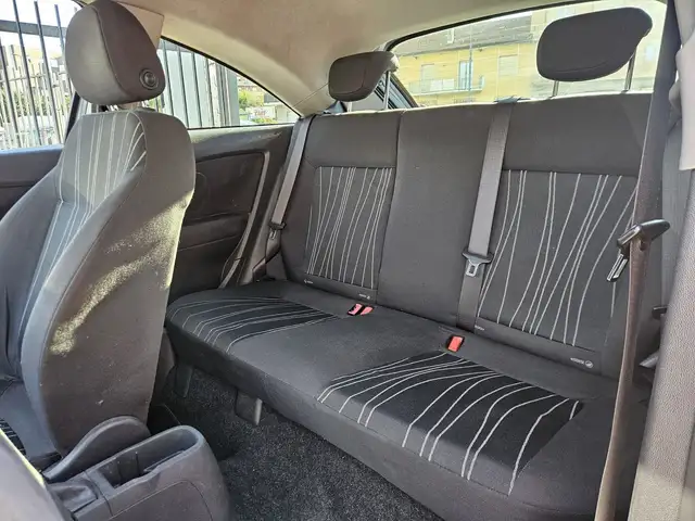 Opel Corsa view 7