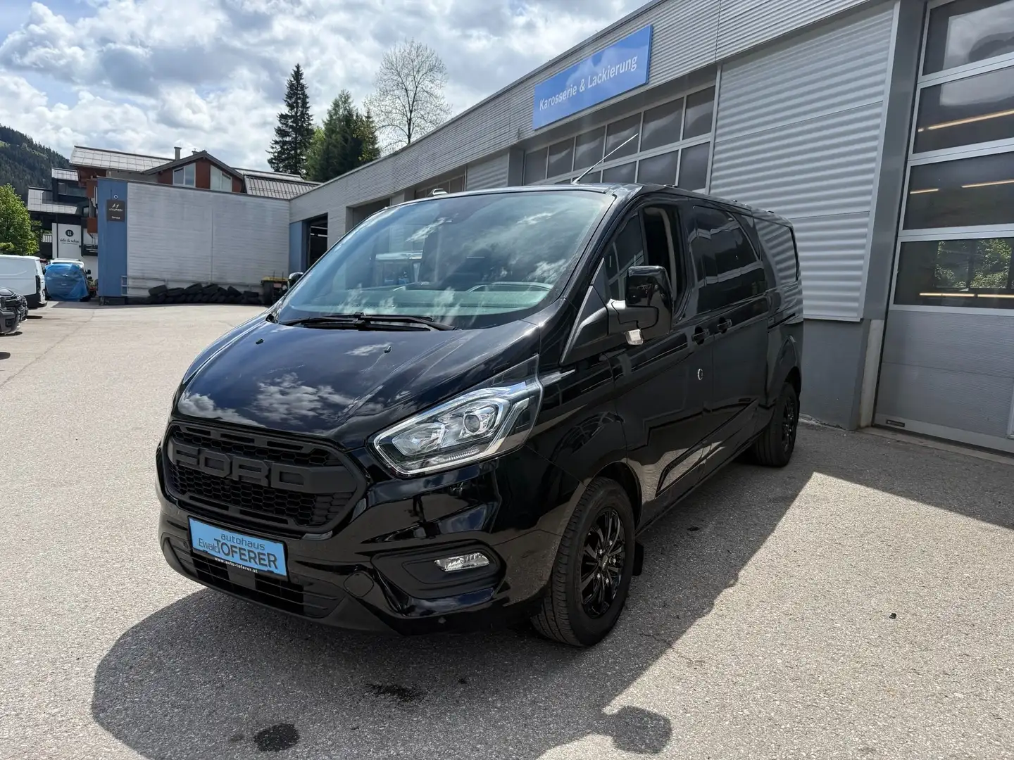 Ford Transit Custom Transit Custom Doppelkabine Limited 170PS Schwarz - 1
