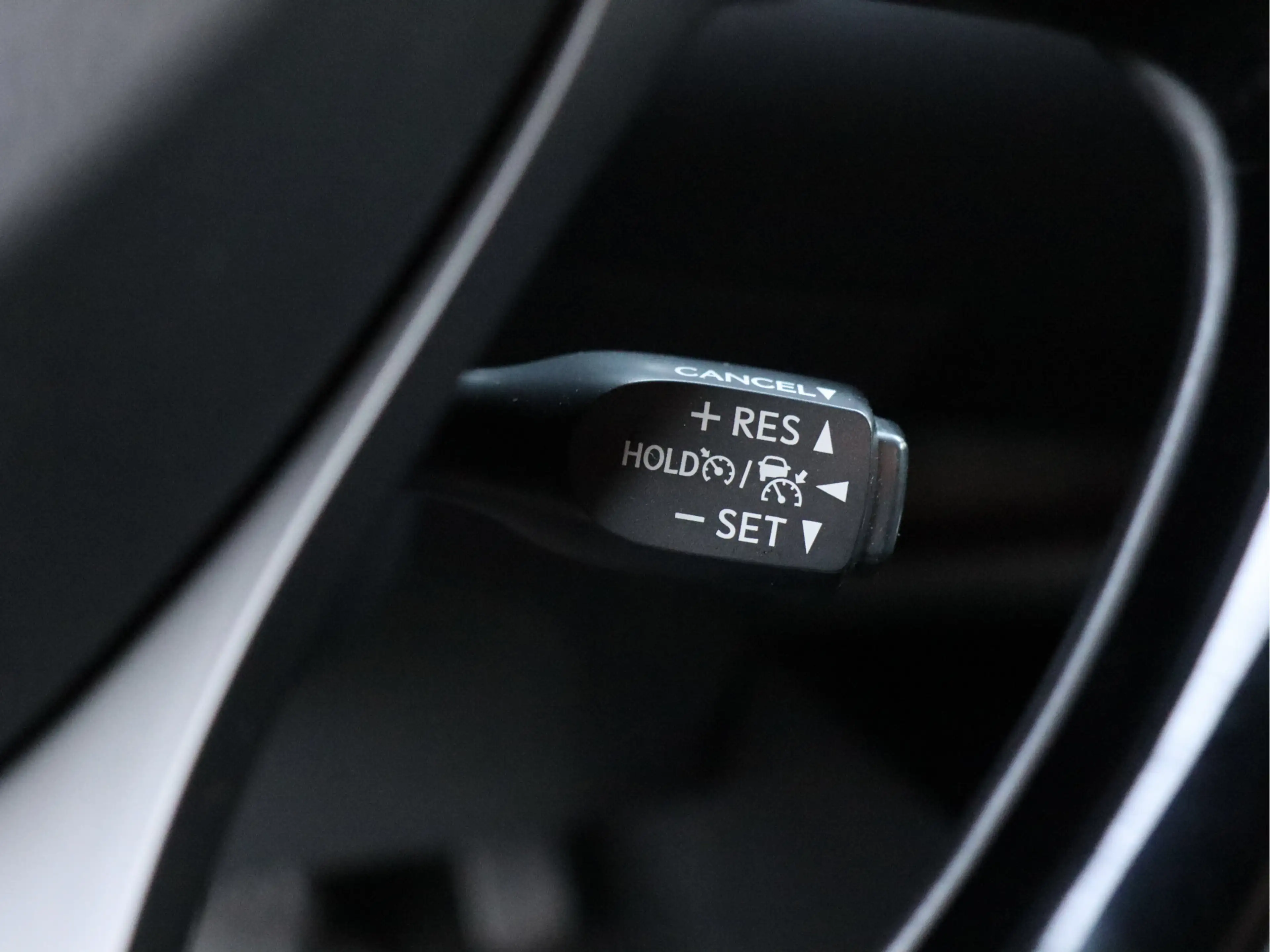 Toyota C-HR 1.8 Hybrid Adventure leder | dealer o.h. — photo 45