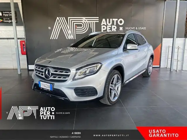 Mercedes-Benz GLA 200 GLA 200 d Premium 4matic auto