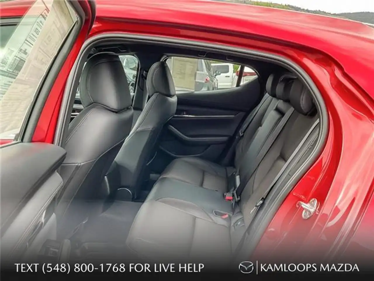 Mazda 3 снимка Mazda 3