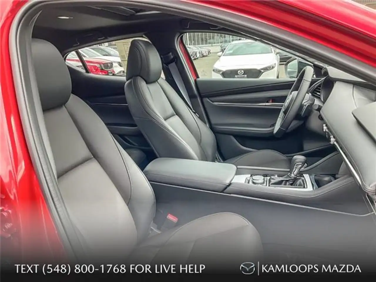 Mazda 3 снимка Mazda 3