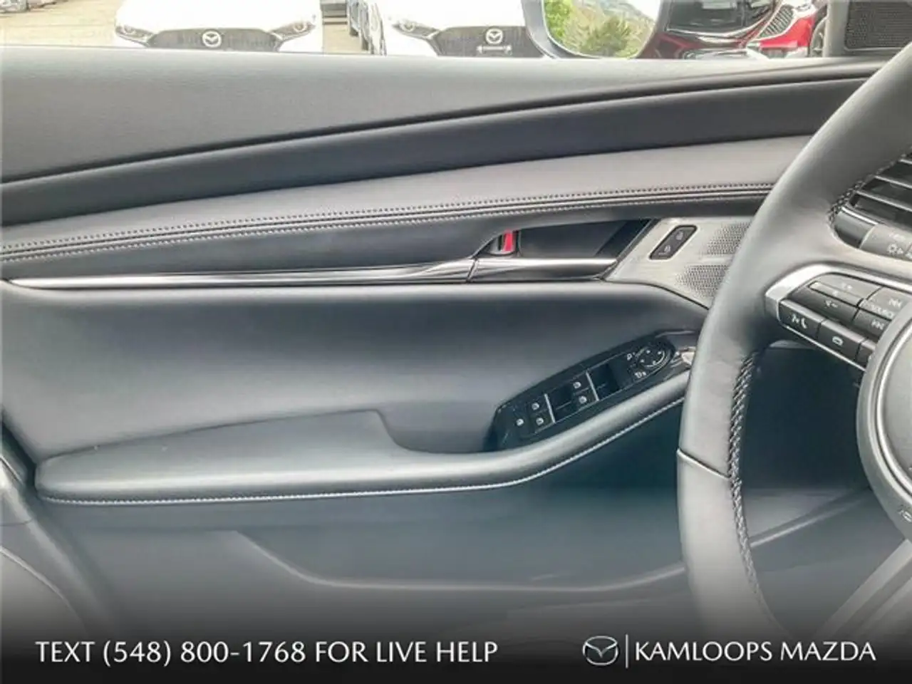 Mazda 3 снимка Mazda 3