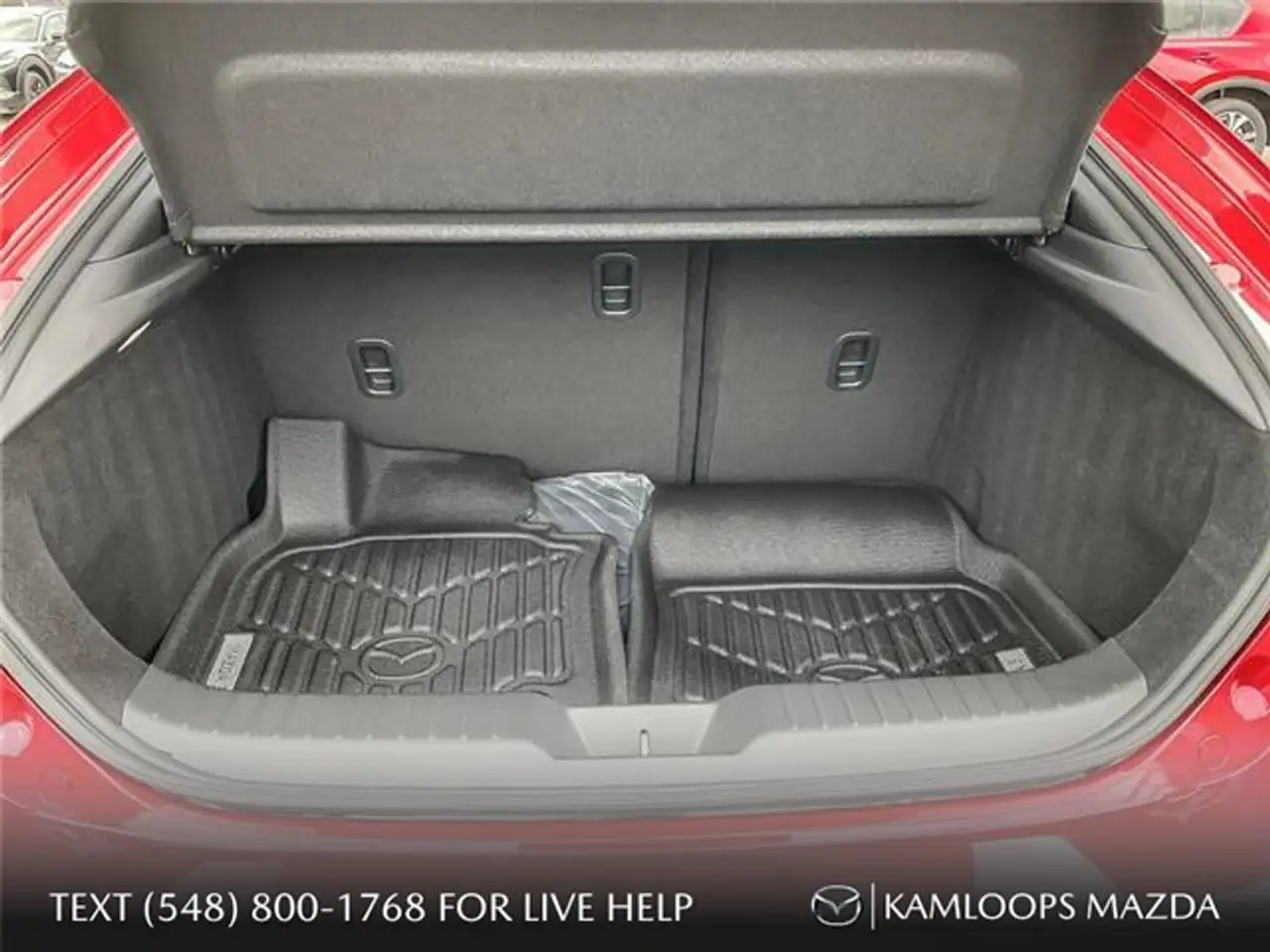 Mazda 3 снимка Mazda 3