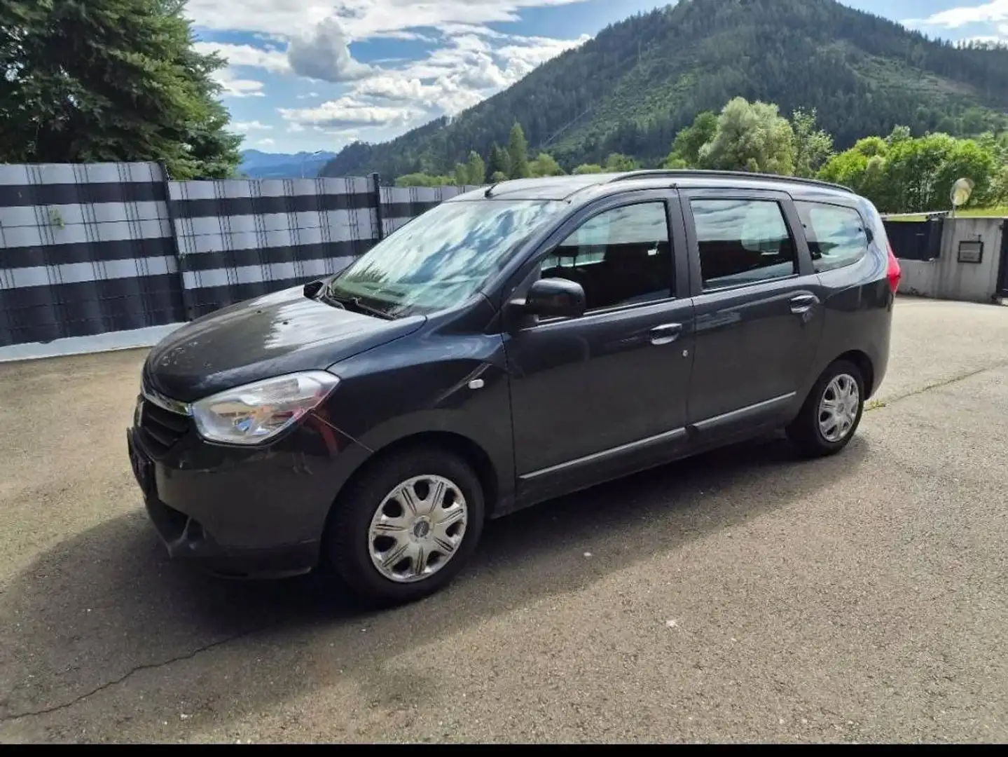 Dacia Lodgy Lodgy Lauréate dCi 90 Lauréate Grau - 2
