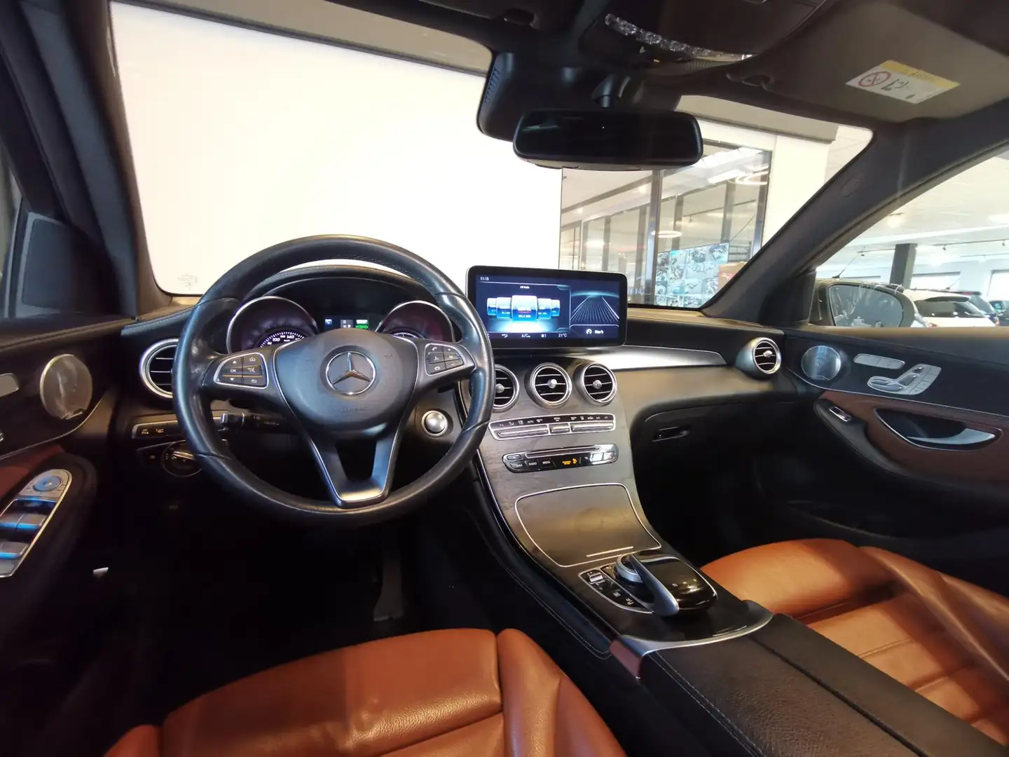 Mercedes-Benz GLC 350 Coupé 350e 4MATIC | AUT | NAVI | BI-XENON | AIRCO Grijs - 2