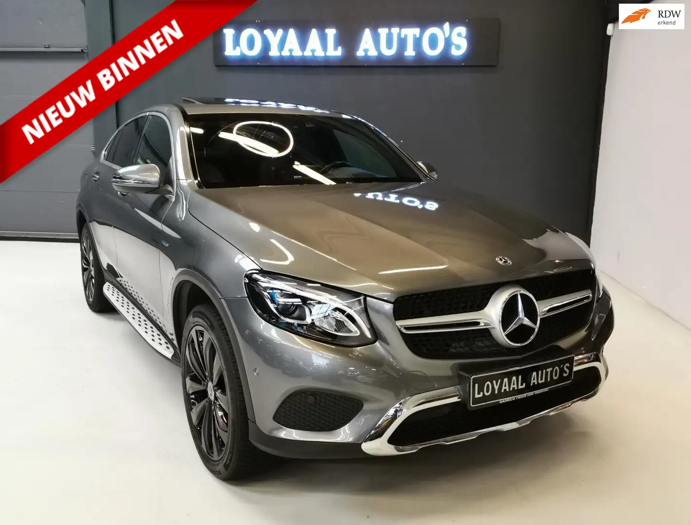 Mercedes-Benz GLC 350 Coupé 350e 4MATIC | AUT | NAVI | BI-XENON | AIRCO Grijs - 1