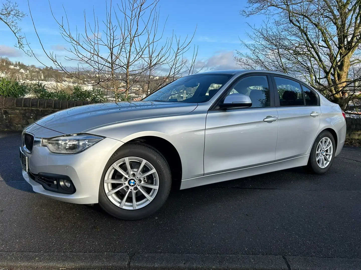 BMW 320 320i Advantage LED/Klimaauto./1.Hand Silber - 1