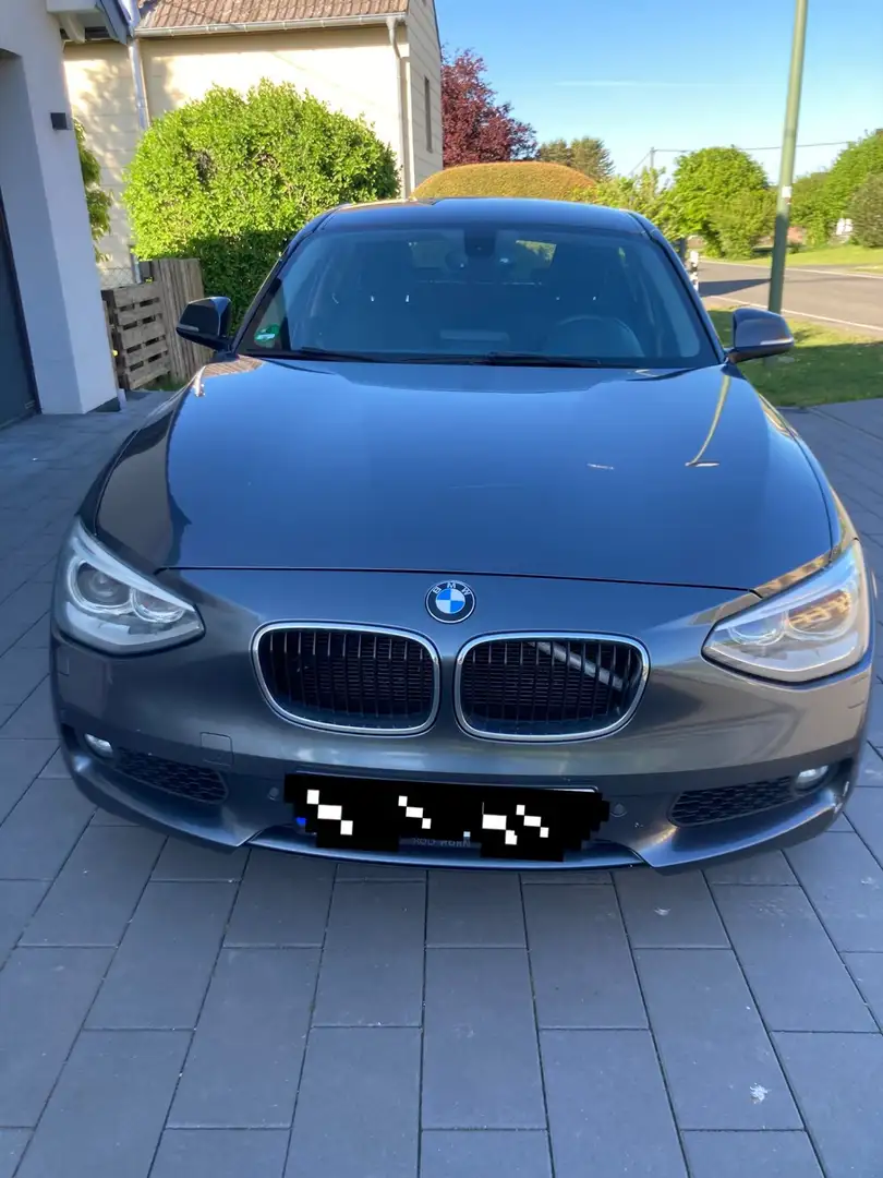 BMW 118 118 i Grau - 1