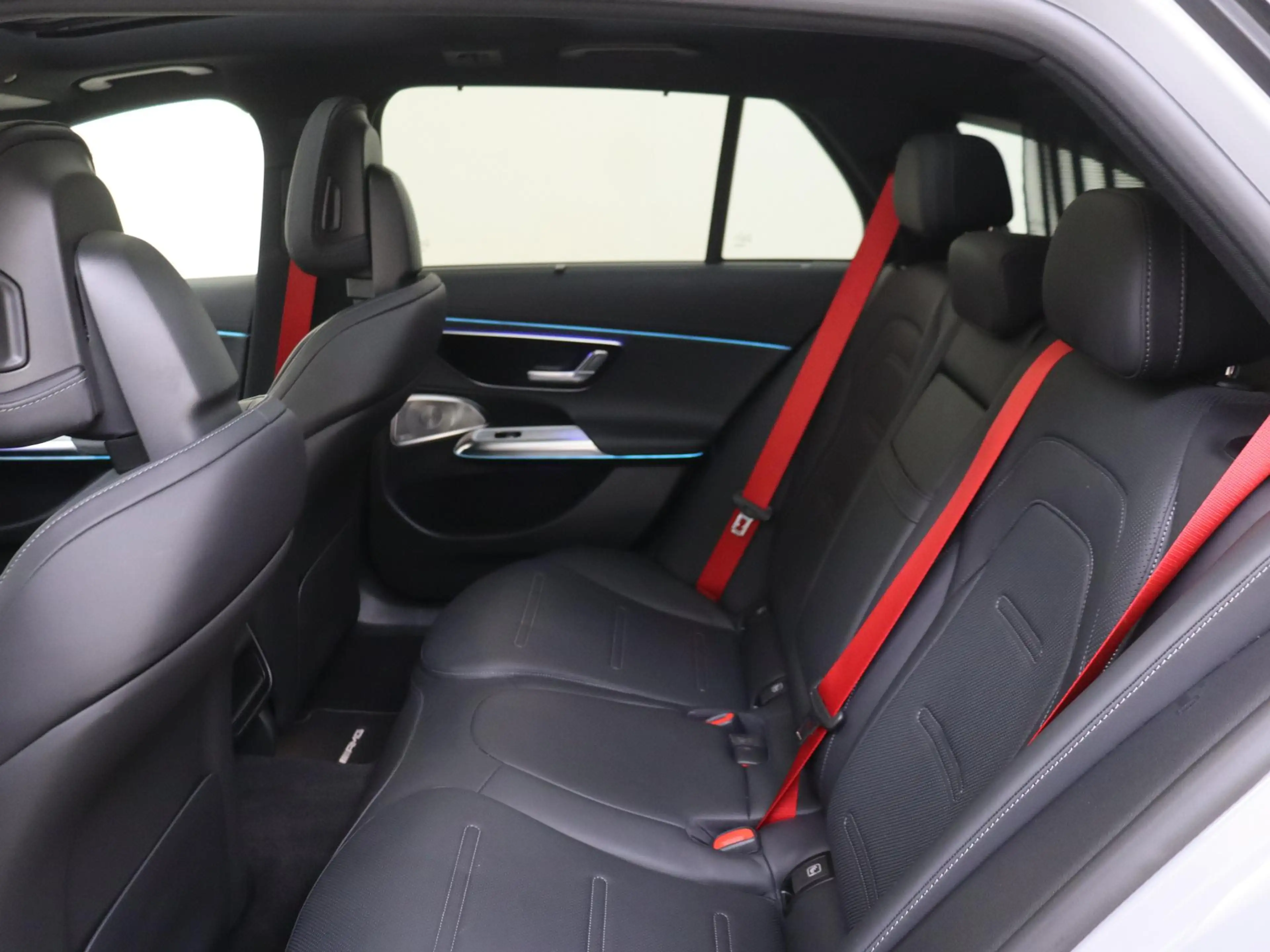 Mercedes-Benz E 53 AMG Estate 4MATIC+ Night Edition Premium / Panoramadak — photo 4