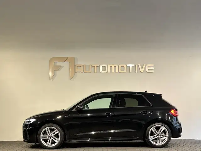 Audi A1 view 7