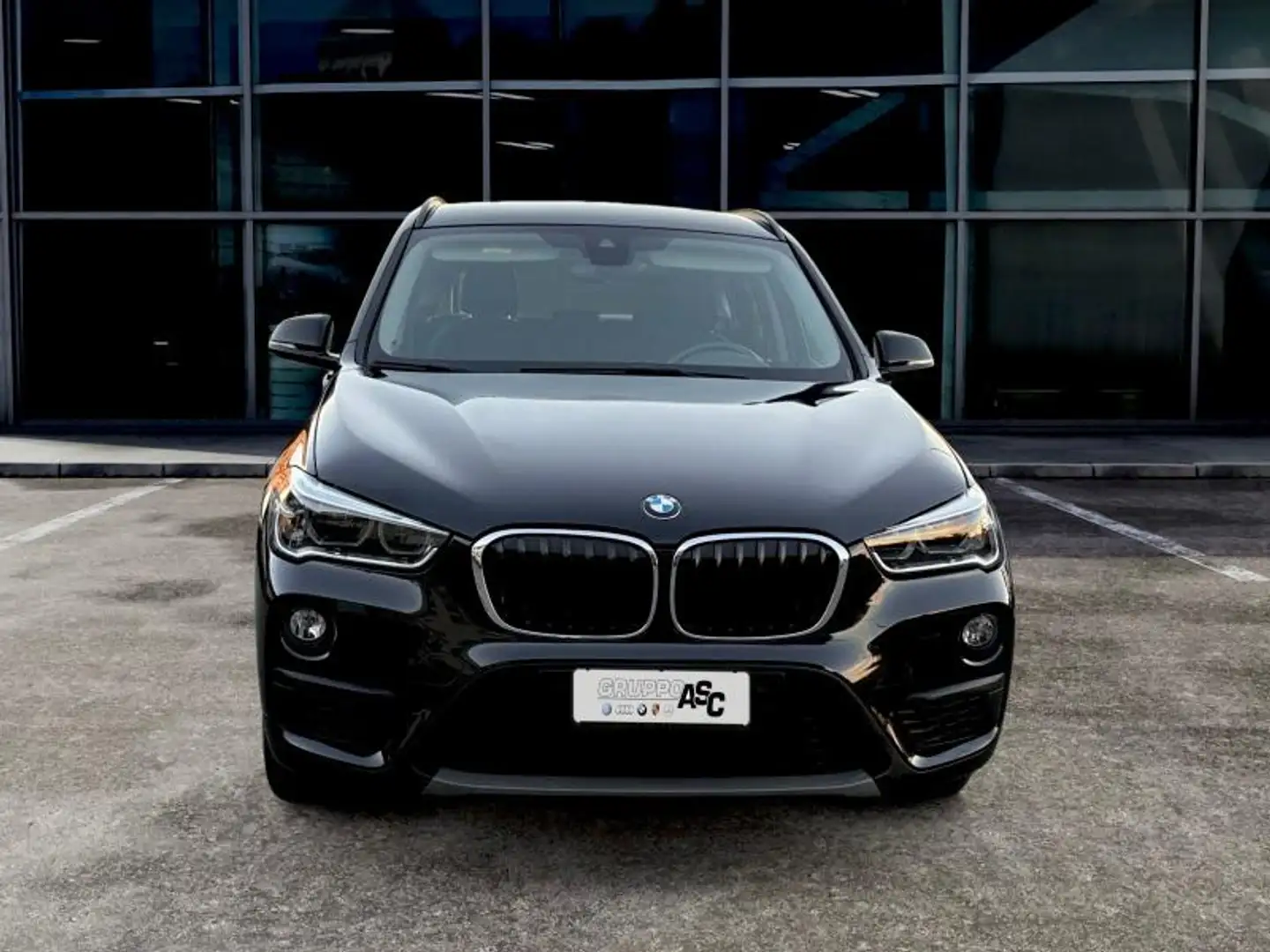 BMW X1 sdrive18 2.0 D 150 CV Sport auto Schwarz - 2