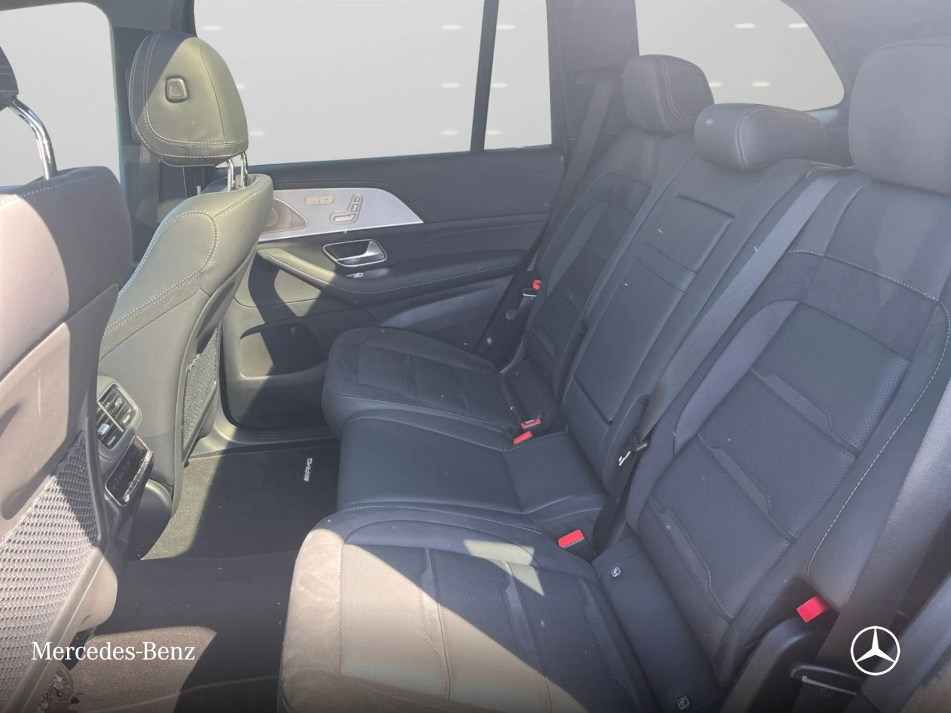 Mercedes-Benz GLS 63 AMG GLS 63 4M PANO+360+AHK+MULTIBEAM+HUD+SITZKLIMA+9G — photo 14