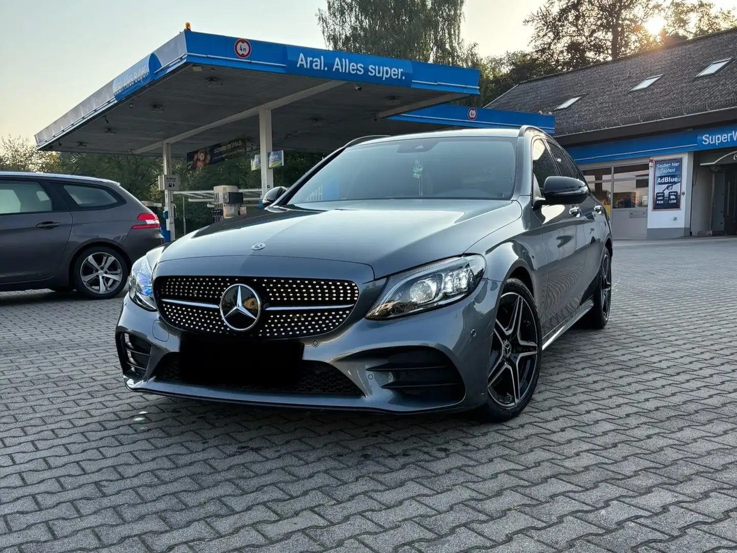Mercedes-Benz C 300 C 300 T 9G-TRONIC AMG Line Gris - 1