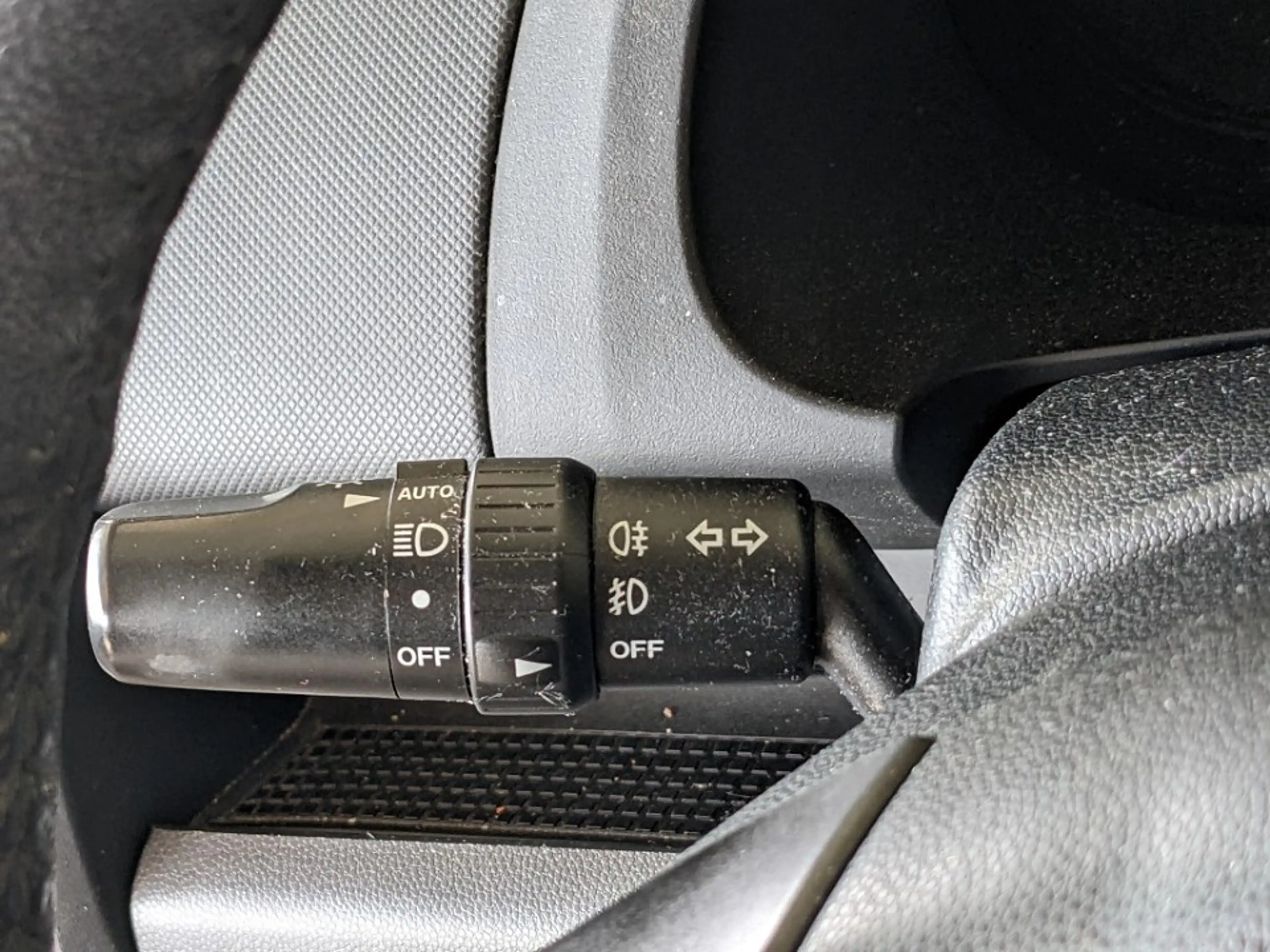 Mazda 5 2.0l Active AHK 7 Sitze PDC — photo 13