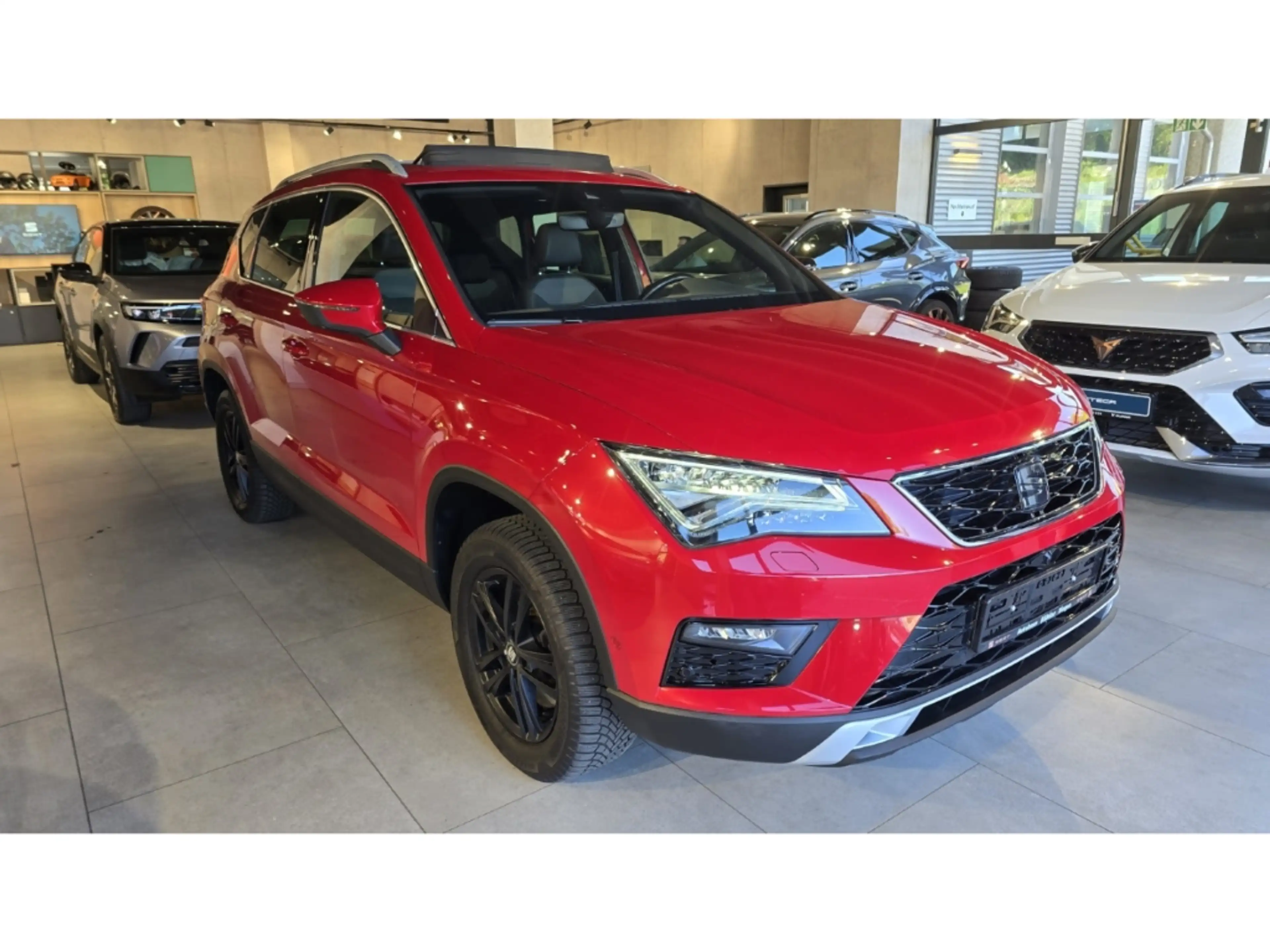 SEAT Ateca Xcellence 2.0 TSI 4Drive AHK Pano Top View — photo 2