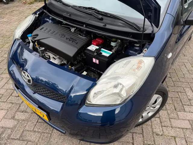 Toyota Yaris view 20