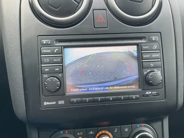 Nissan Qashqai view 5
