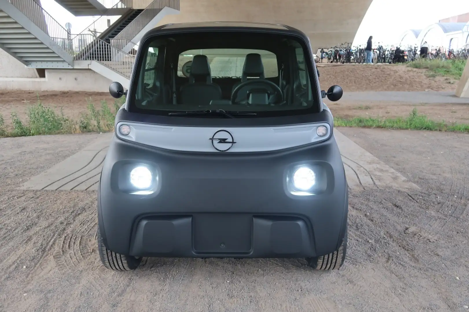 Opel Rocks-e Brommobiel met 15" lichtmetalen velgen Grijs - 2