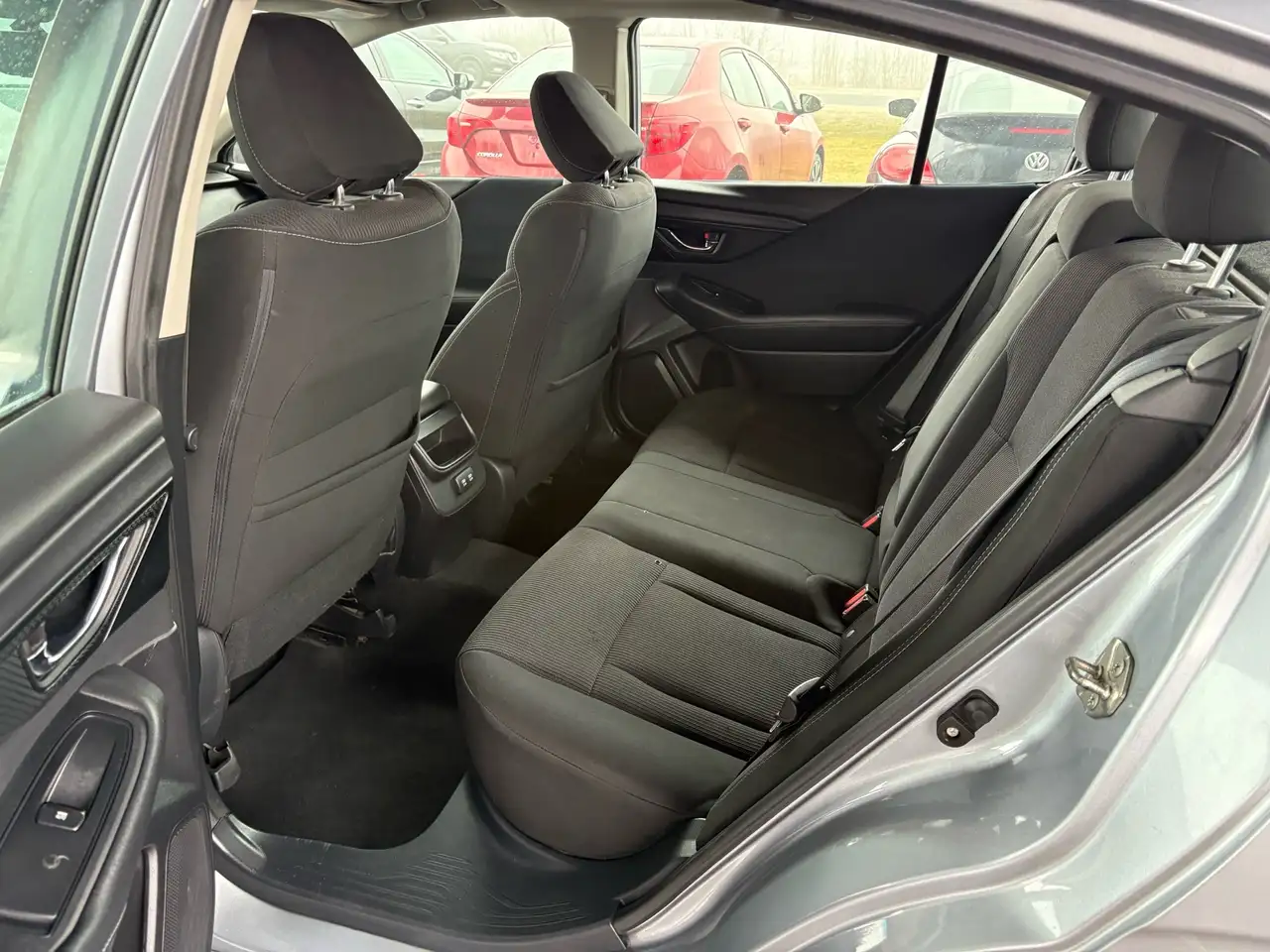 Subaru Legacy снимка Subaru Legacy