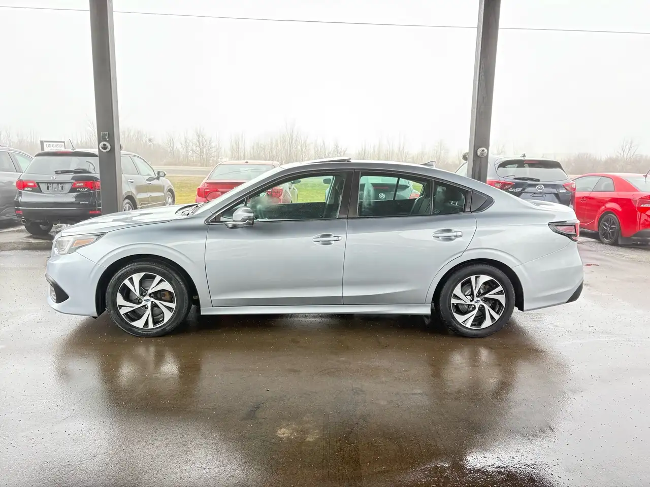 Subaru Legacy снимка Subaru Legacy