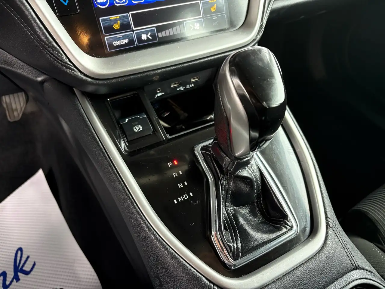 Subaru Legacy снимка Subaru Legacy
